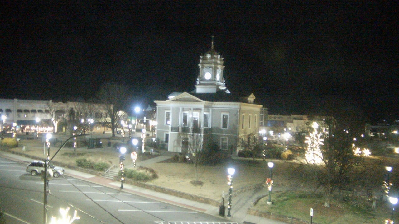 Thumbnail for current weather camera view from Ervin Building in Morganton, North Carolina