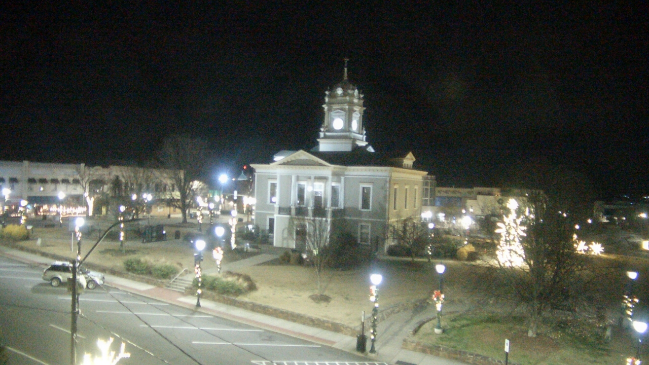 Thumbnail for current weather camera view from Ervin Building in Morganton, North Carolina