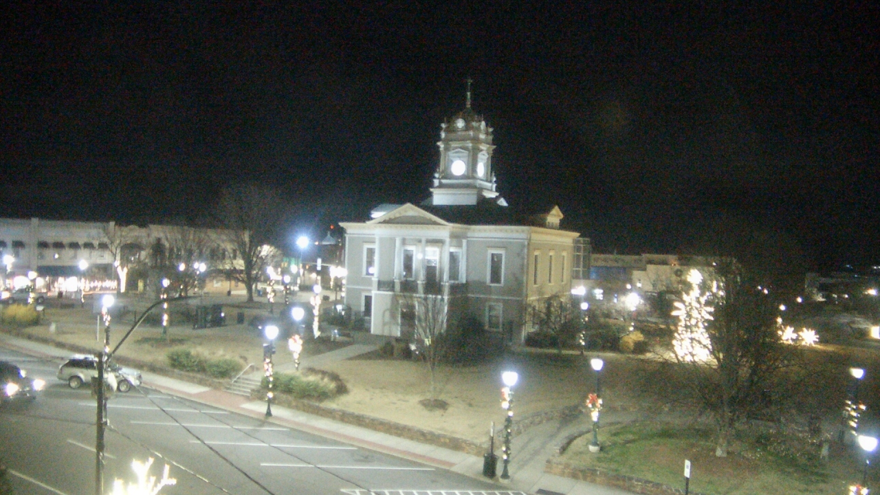 Thumbnail for current weather camera view from Ervin Building in Morganton, North Carolina