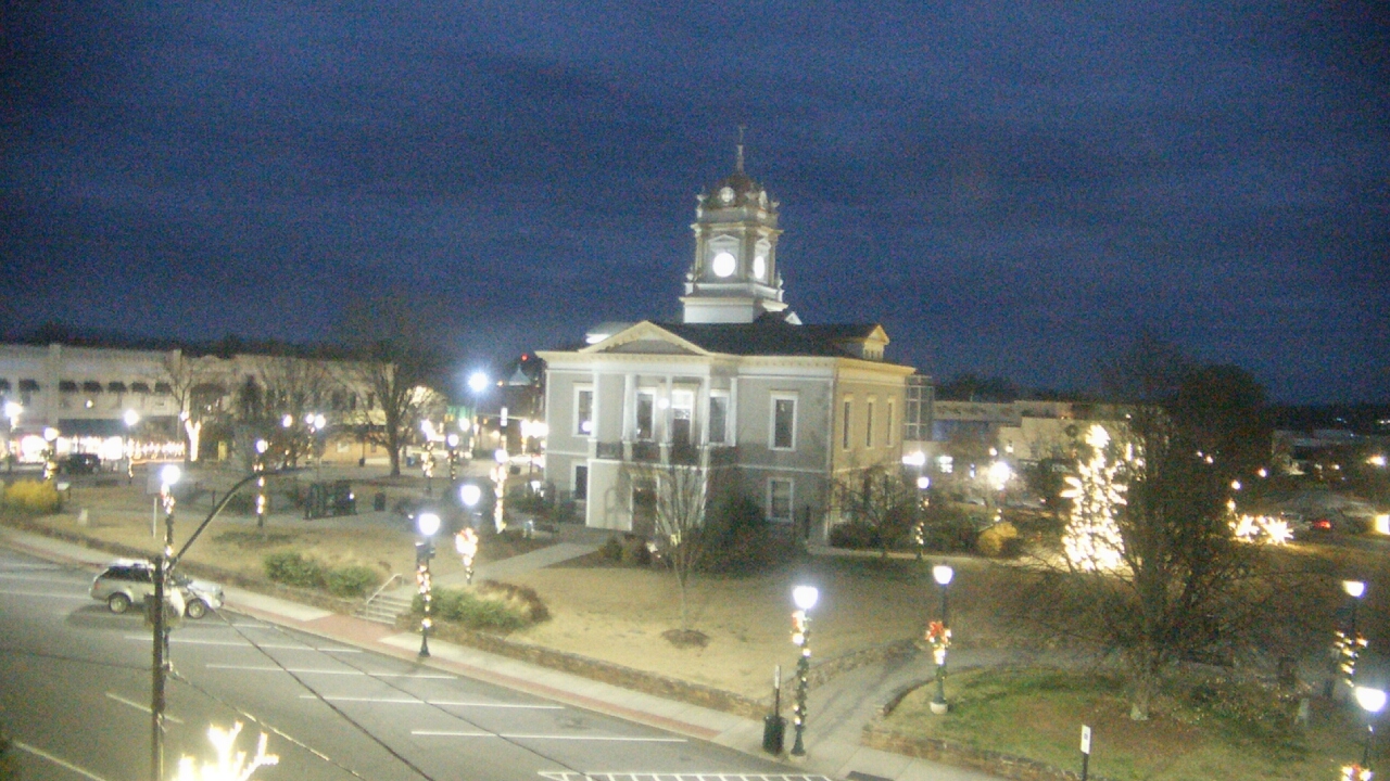 Thumbnail for current weather camera view from Ervin Building in Morganton, North Carolina