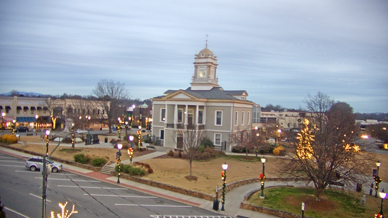 Thumbnail for current weather camera view from Ervin Building in Morganton, North Carolina
