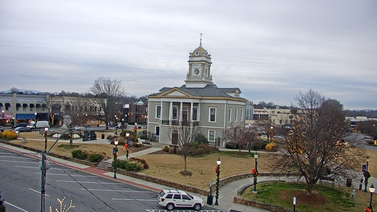 Thumbnail for current weather camera view from Ervin Building in Morganton, North Carolina