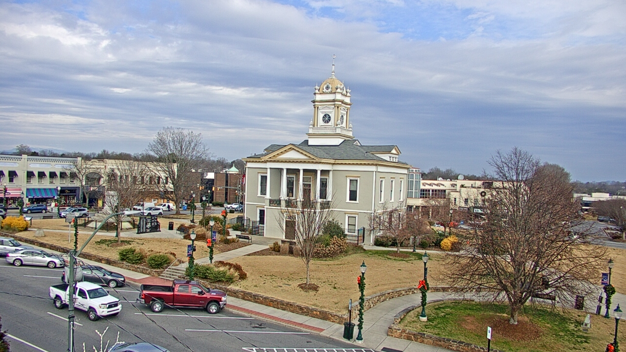 Thumbnail for current weather camera view from Ervin Building in Morganton, North Carolina