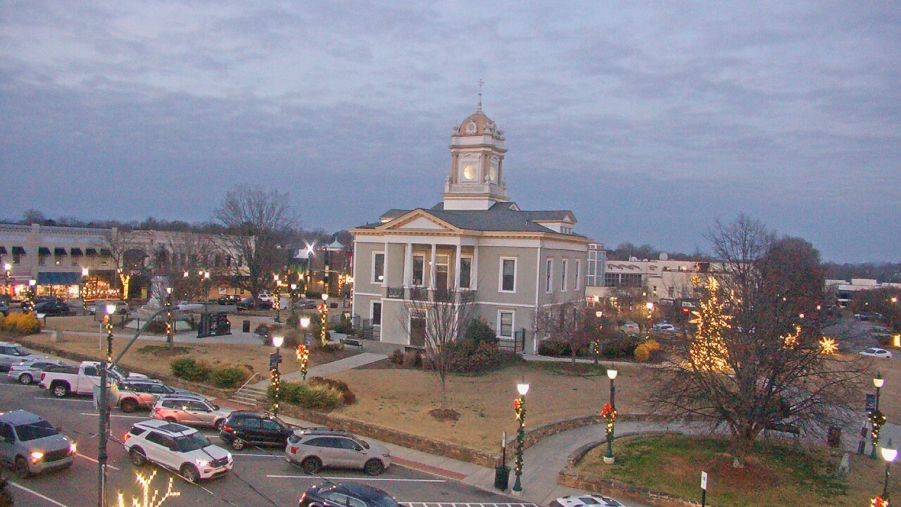 Thumbnail for current weather camera view from Ervin Building in Morganton, North Carolina