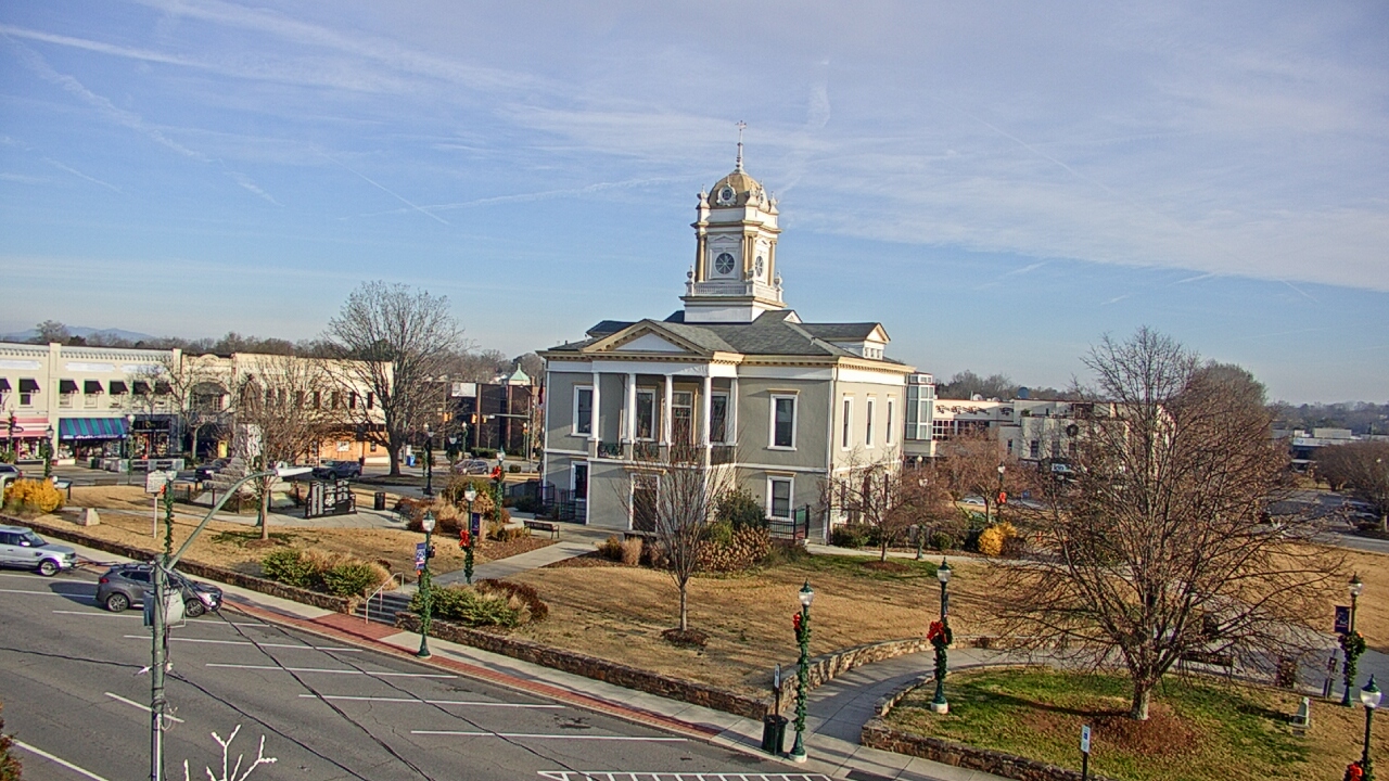 Thumbnail for current weather camera view from Ervin Building in Morganton, North Carolina