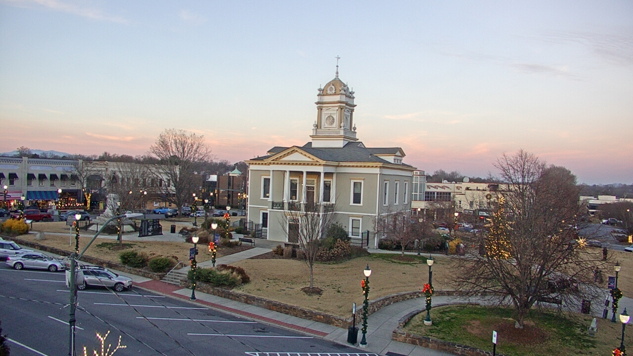 Thumbnail for current weather camera view from Ervin Building in Morganton, North Carolina