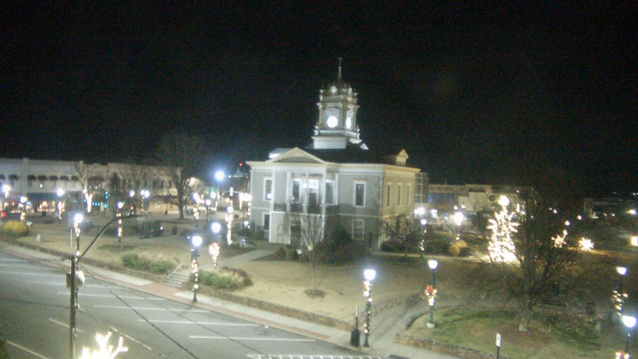 Thumbnail for current weather camera view from Ervin Building in Morganton, North Carolina