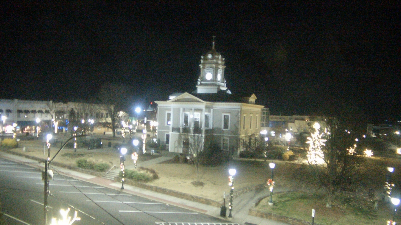 Thumbnail for current weather camera view from Ervin Building in Morganton, North Carolina