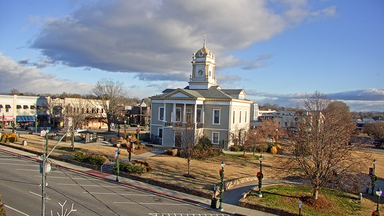 Thumbnail for current weather camera view from Ervin Building in Morganton, North Carolina