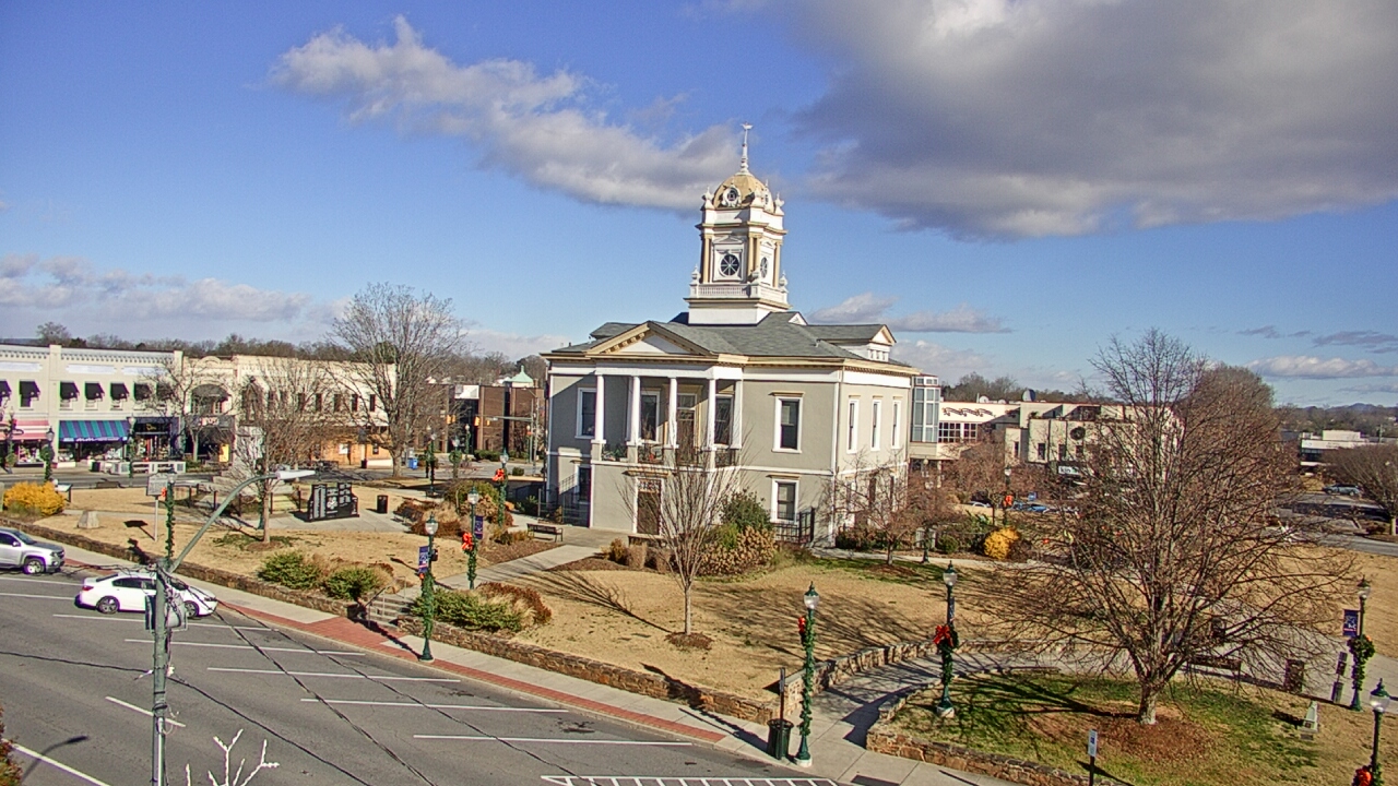 Thumbnail for current weather camera view from Ervin Building in Morganton, North Carolina