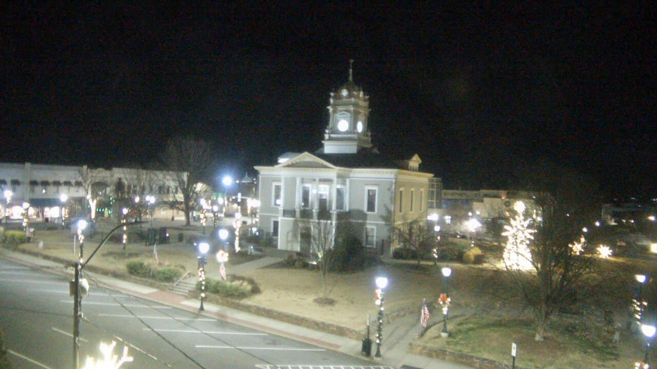 Thumbnail for current weather camera view from Ervin Building in Morganton, North Carolina