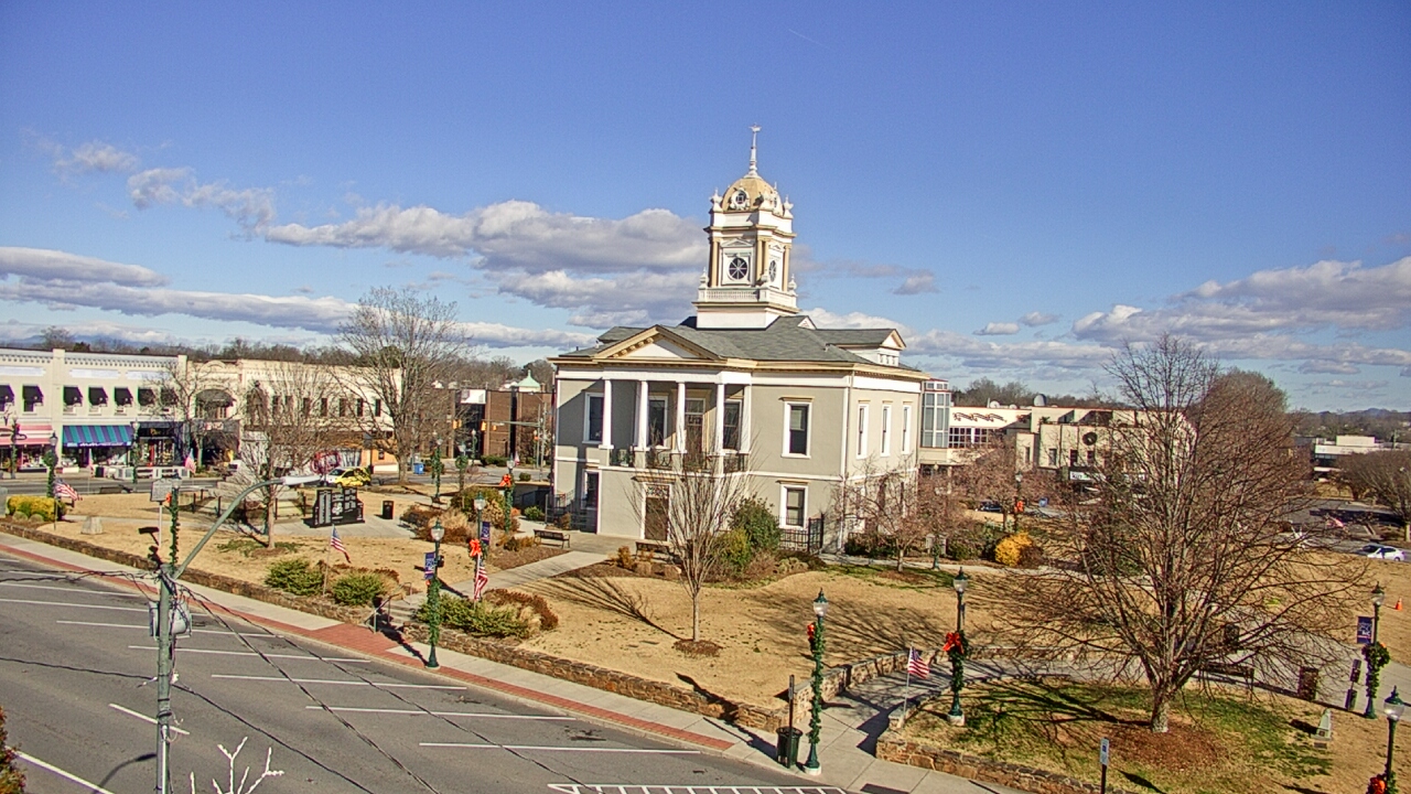 Thumbnail for current weather camera view from Ervin Building in Morganton, North Carolina