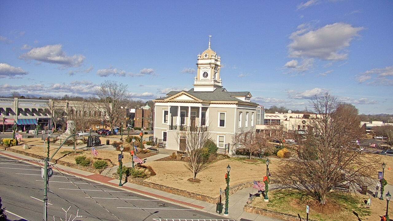 Thumbnail for current weather camera view from Ervin Building in Morganton, North Carolina