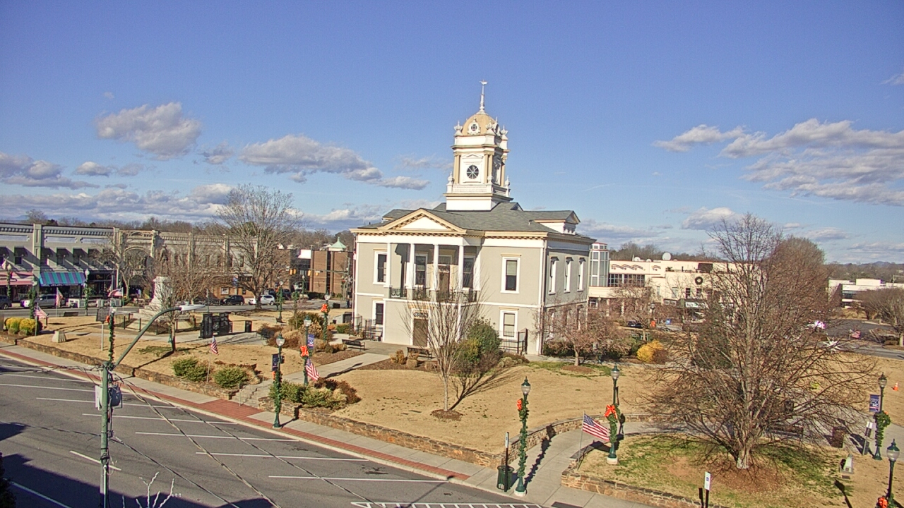 Thumbnail for current weather camera view from Ervin Building in Morganton, North Carolina