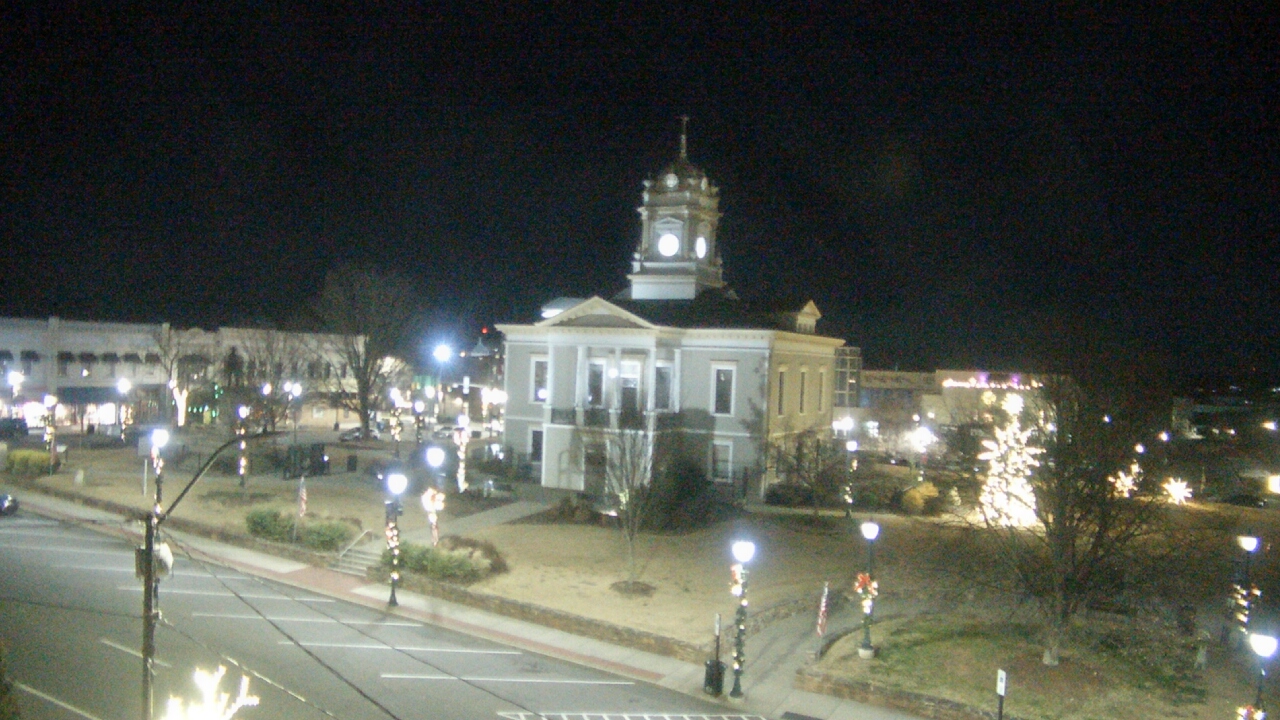 Thumbnail for current weather camera view from Ervin Building in Morganton, North Carolina