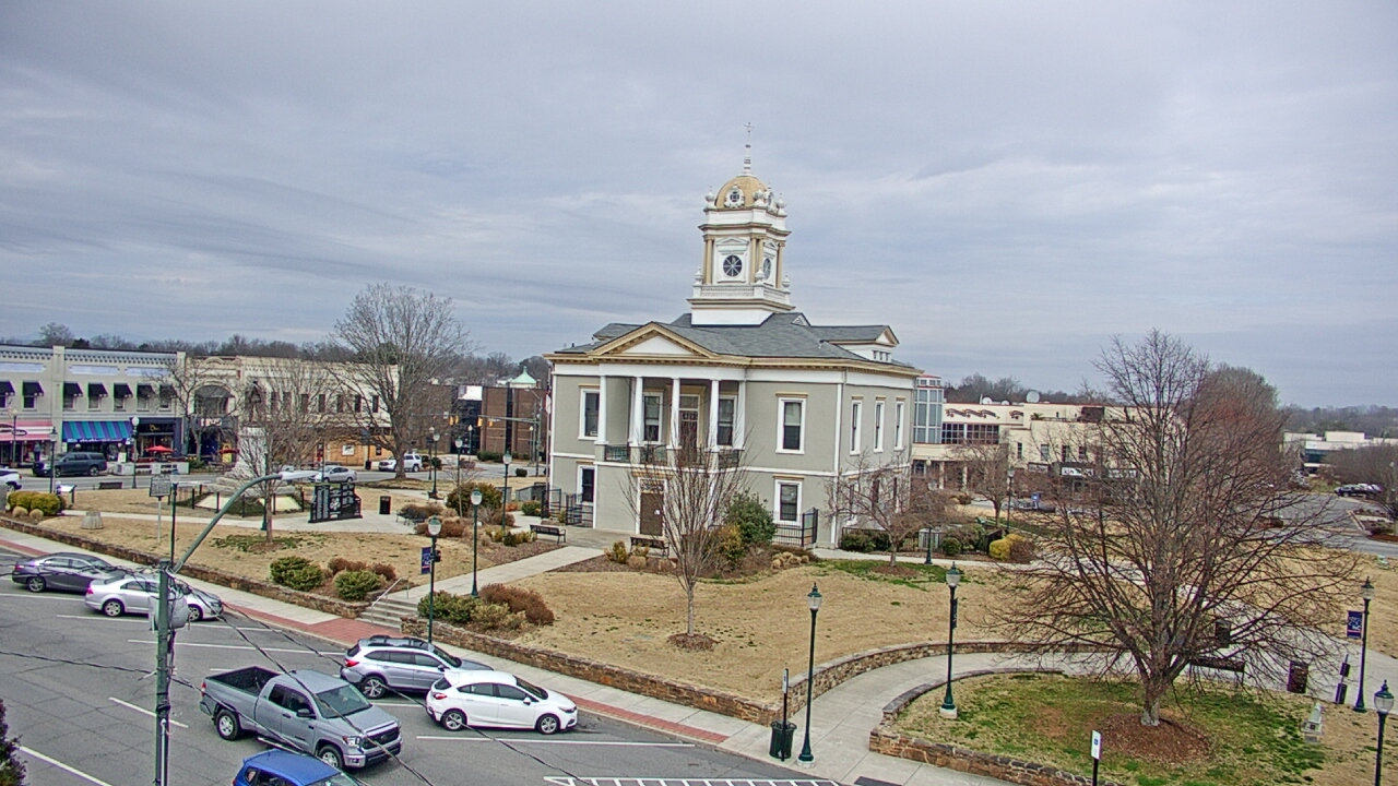 Thumbnail for current weather camera view from Ervin Building in Morganton, North Carolina