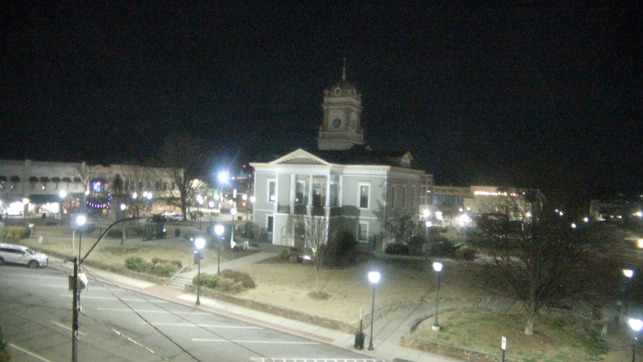 Thumbnail for current weather camera view from Ervin Building in Morganton, North Carolina