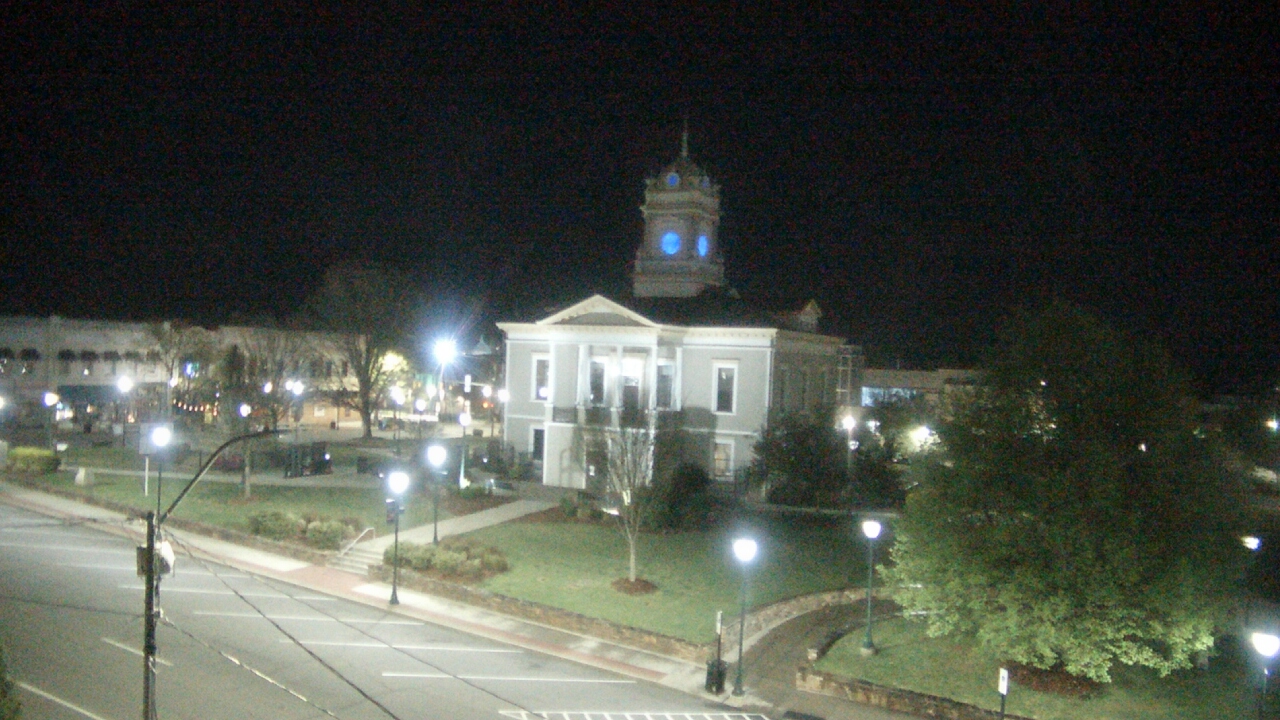 Thumbnail for current weather camera view from Ervin Building in Morganton, North Carolina