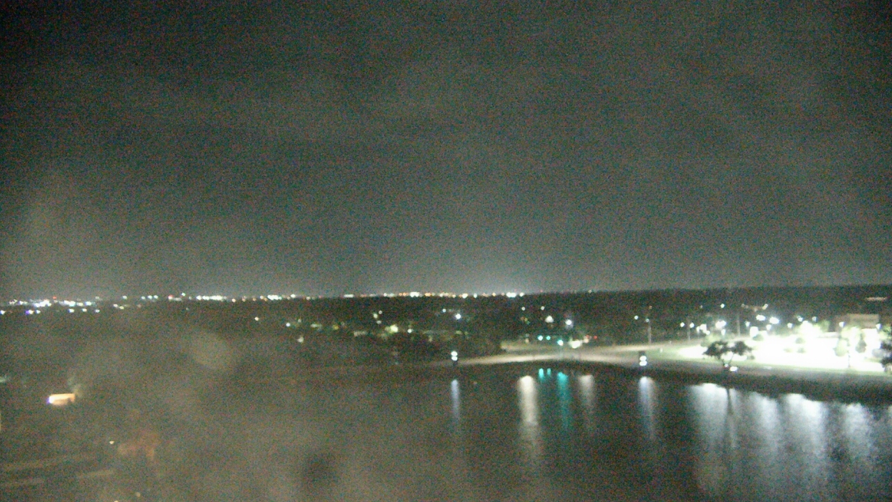 Thumbnail for current weather camera view from Commerce Bank in Wichita, Kansas