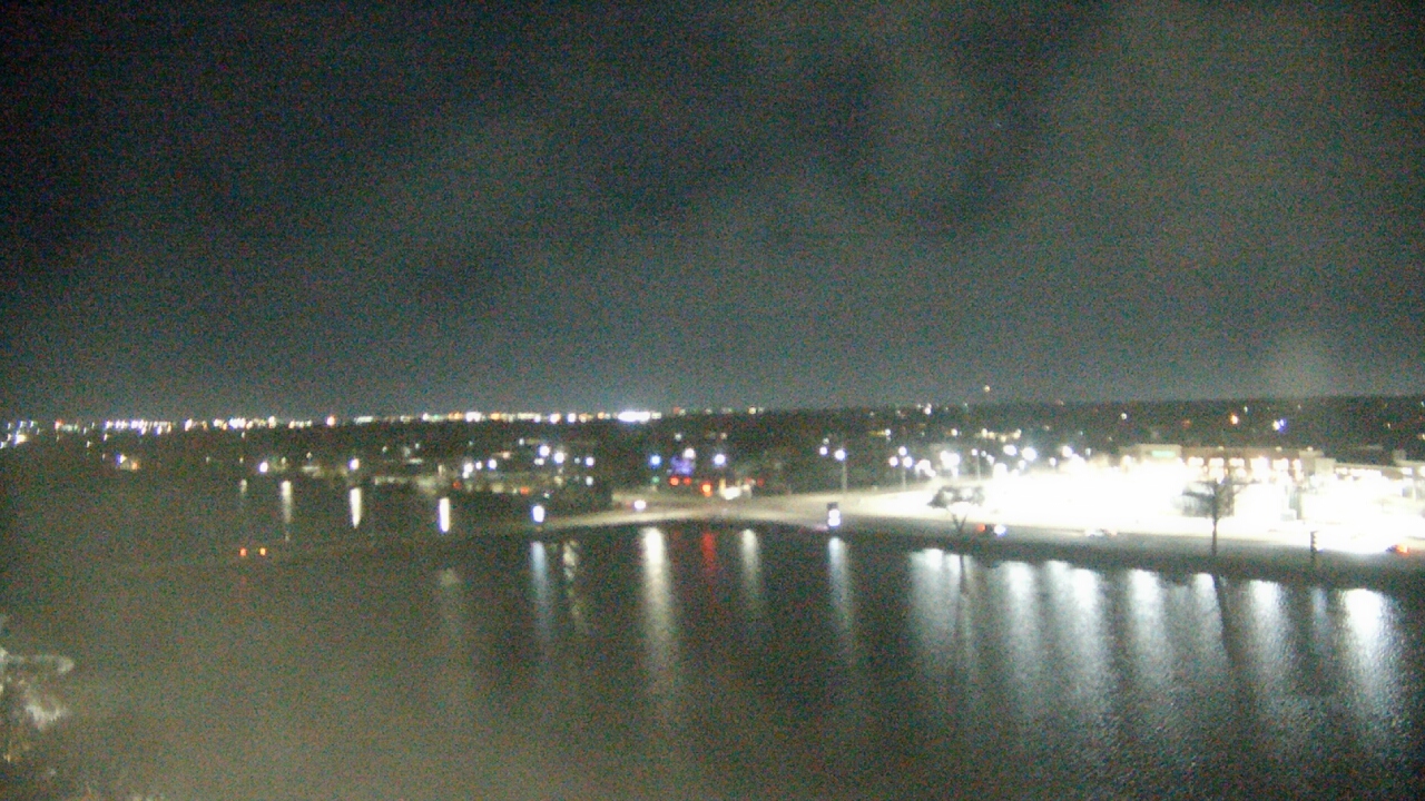 Thumbnail for current weather camera view from Commerce Bank in Wichita, Kansas