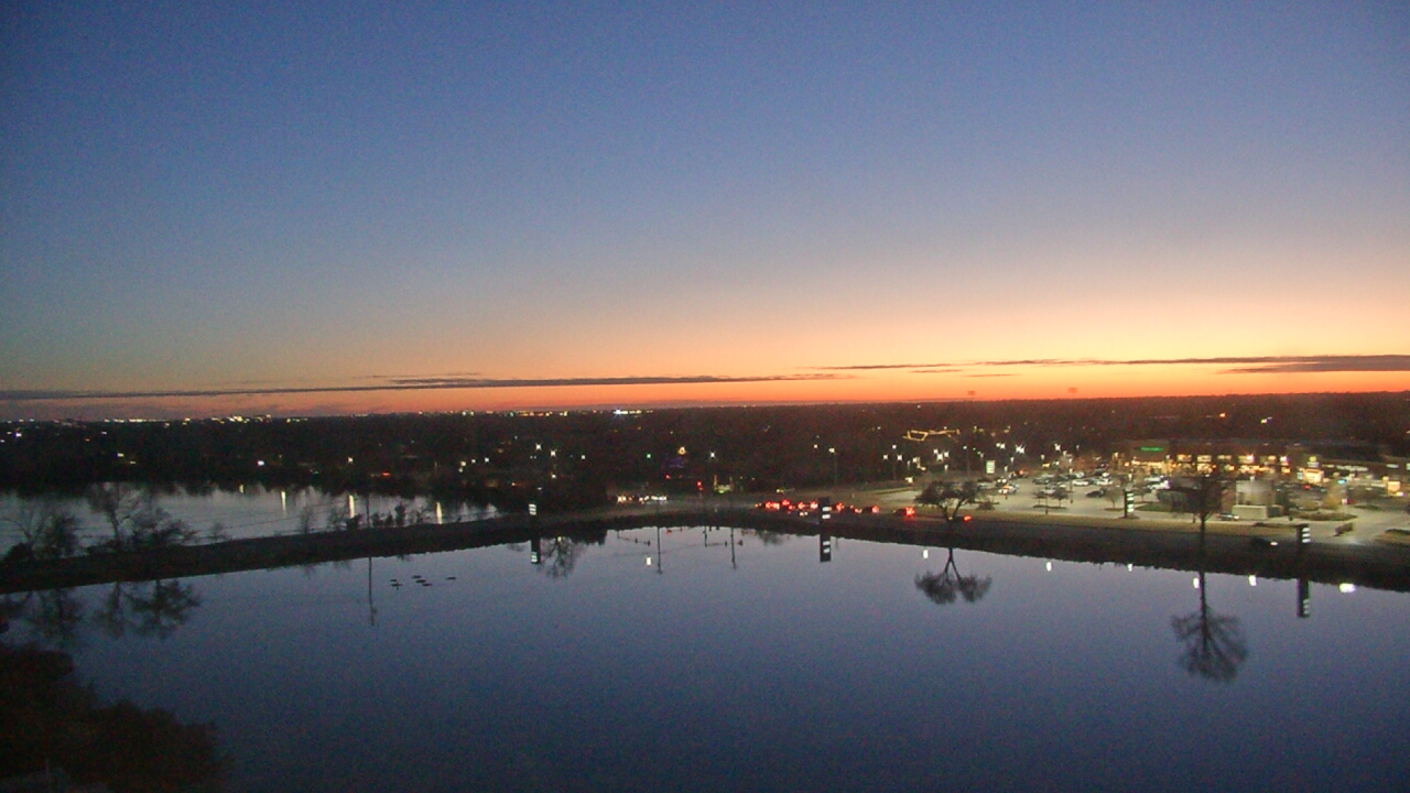 Thumbnail for current weather camera view from Commerce Bank in Wichita, Kansas