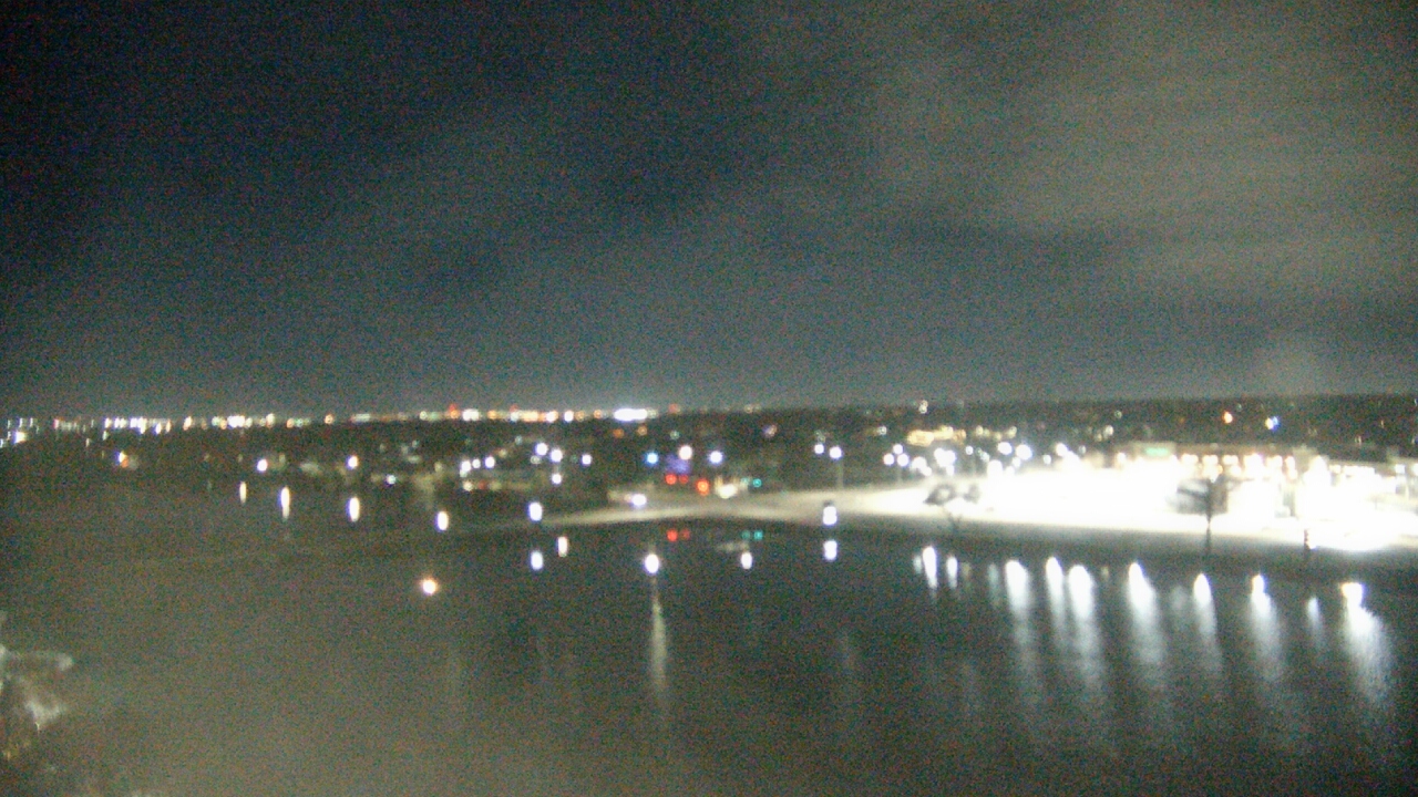 Thumbnail for current weather camera view from Commerce Bank in Wichita, Kansas