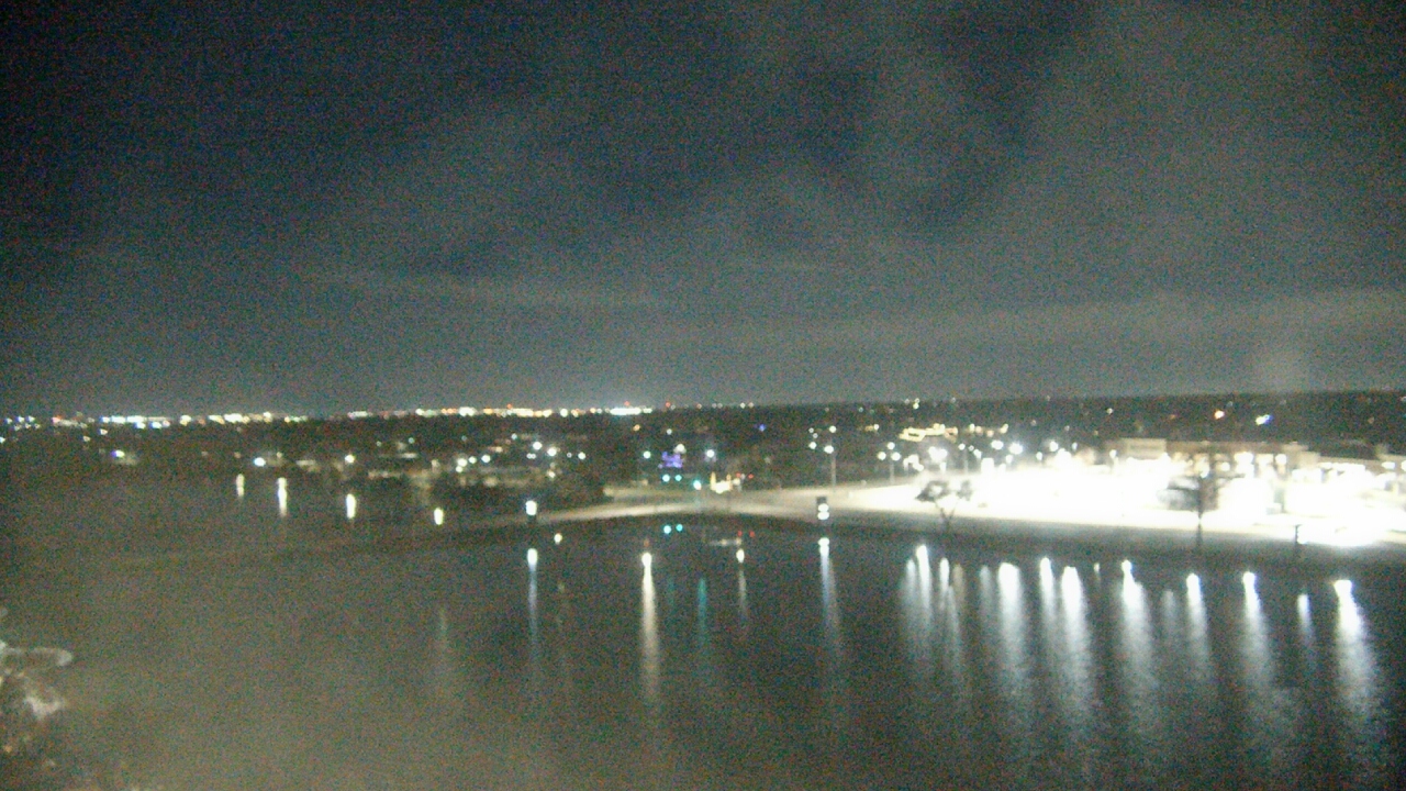 Thumbnail for current weather camera view from Commerce Bank in Wichita, Kansas