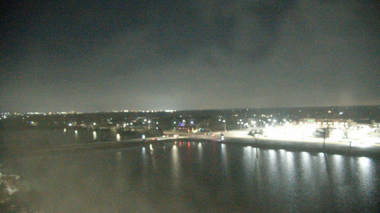 Thumbnail for current weather camera view from Commerce Bank in Wichita, Kansas