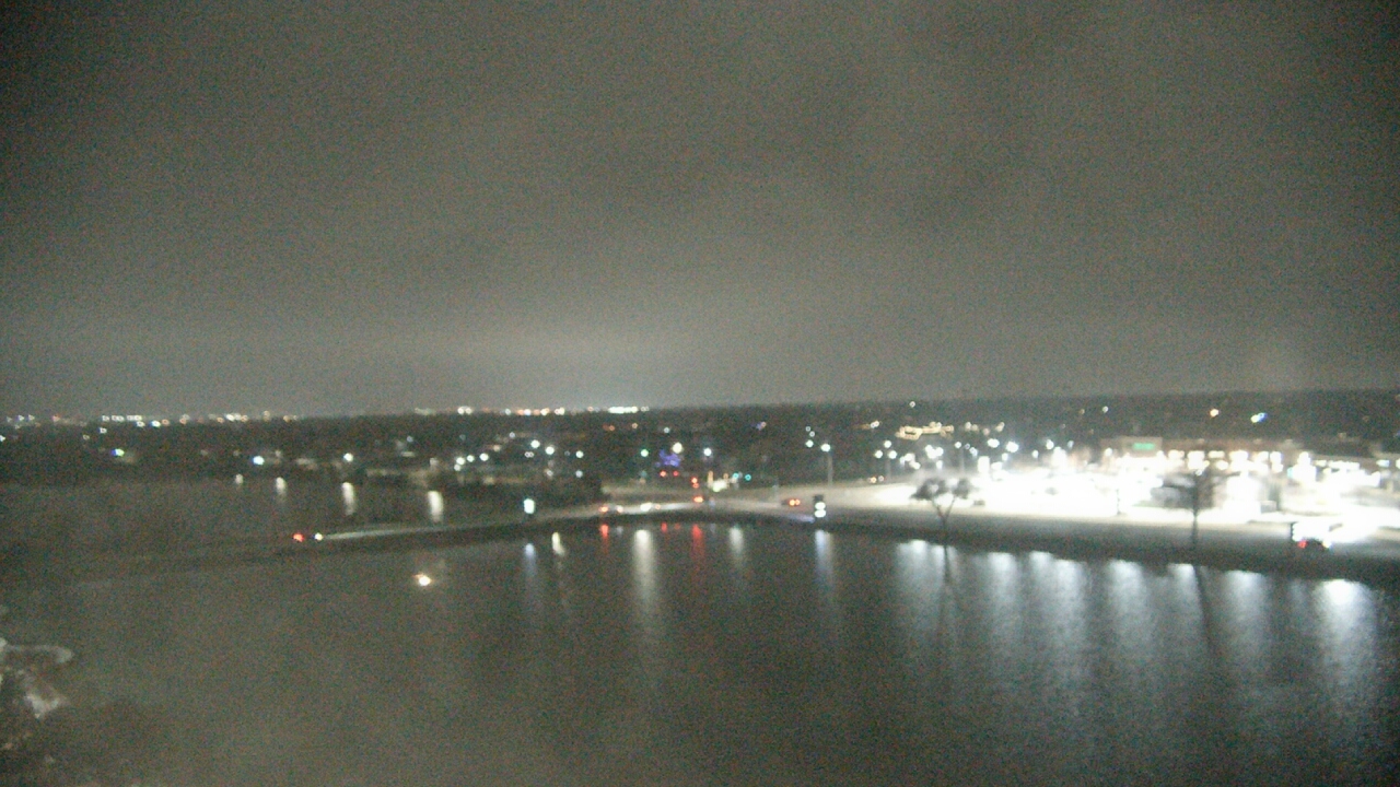 Thumbnail for current weather camera view from Commerce Bank in Wichita, Kansas