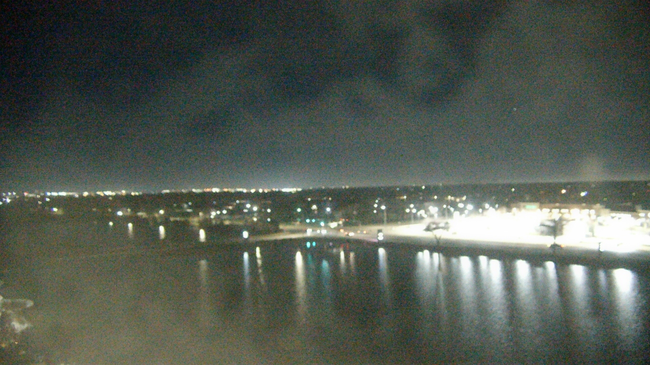 Thumbnail for current weather camera view from Commerce Bank in Wichita, Kansas