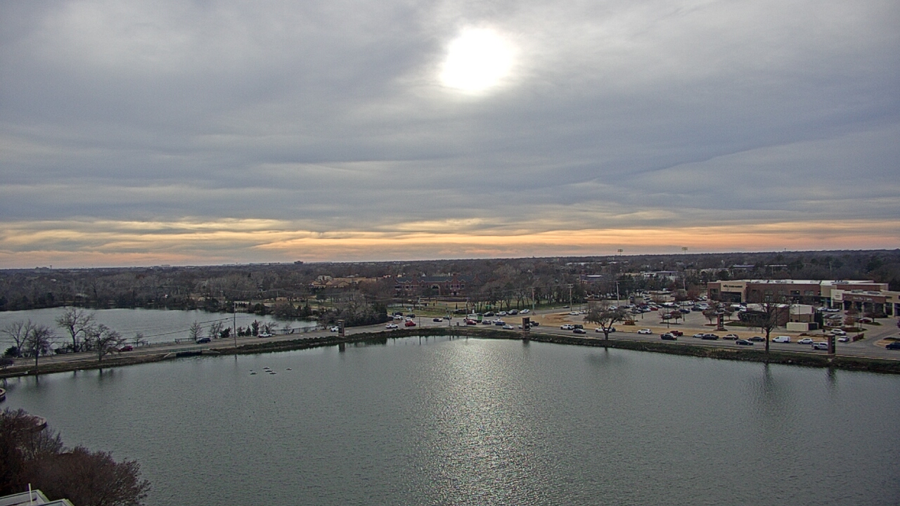 Thumbnail for current weather camera view from Commerce Bank in Wichita, Kansas