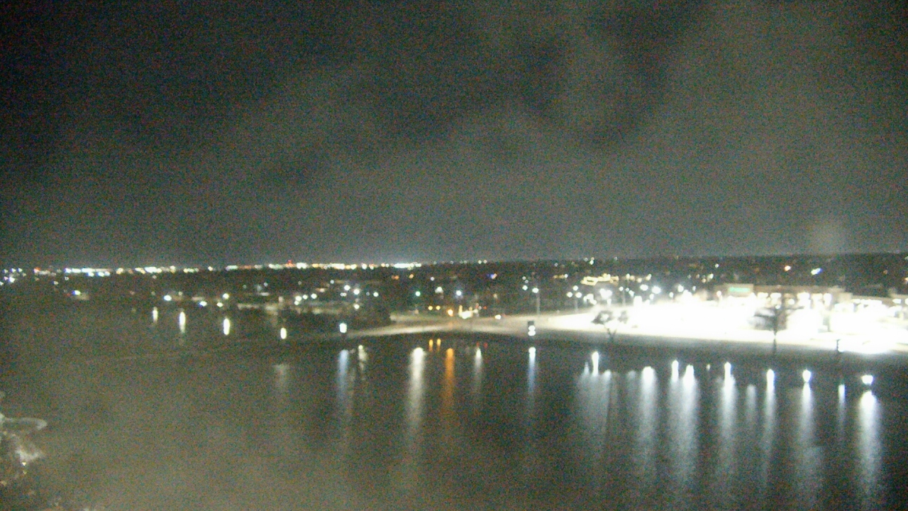 Thumbnail for current weather camera view from Commerce Bank in Wichita, Kansas