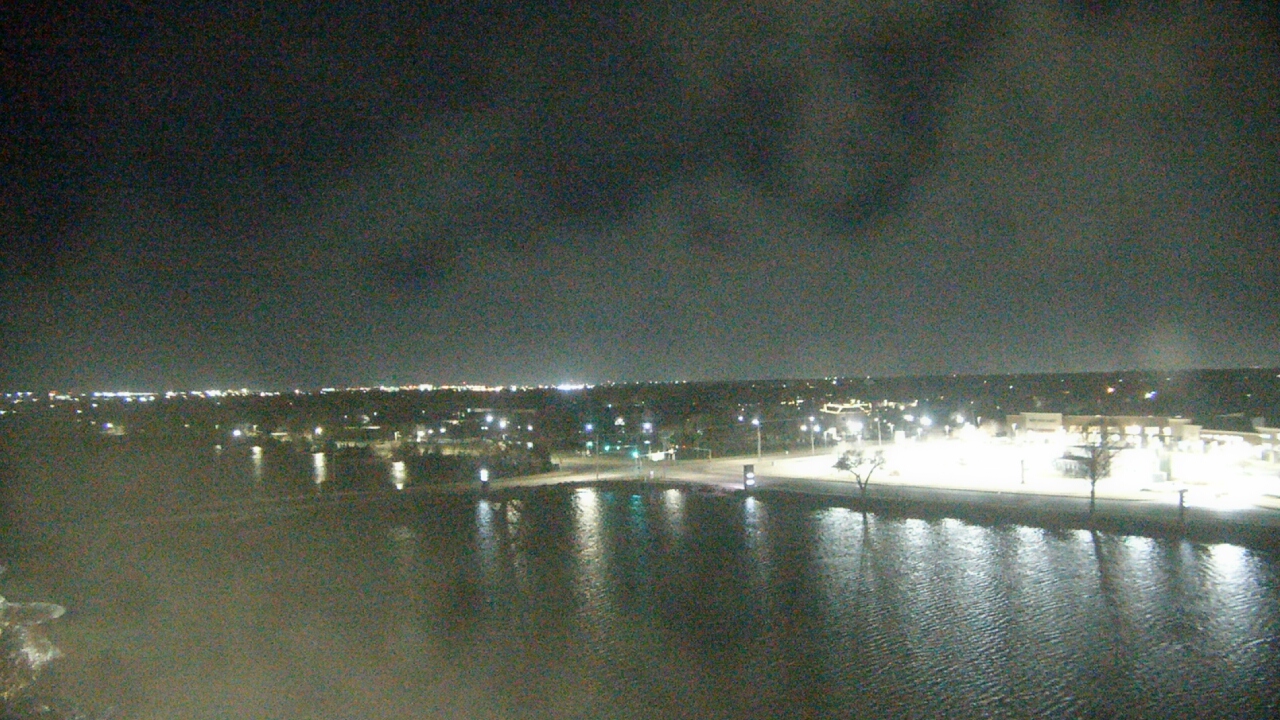 Thumbnail for current weather camera view from Commerce Bank in Wichita, Kansas