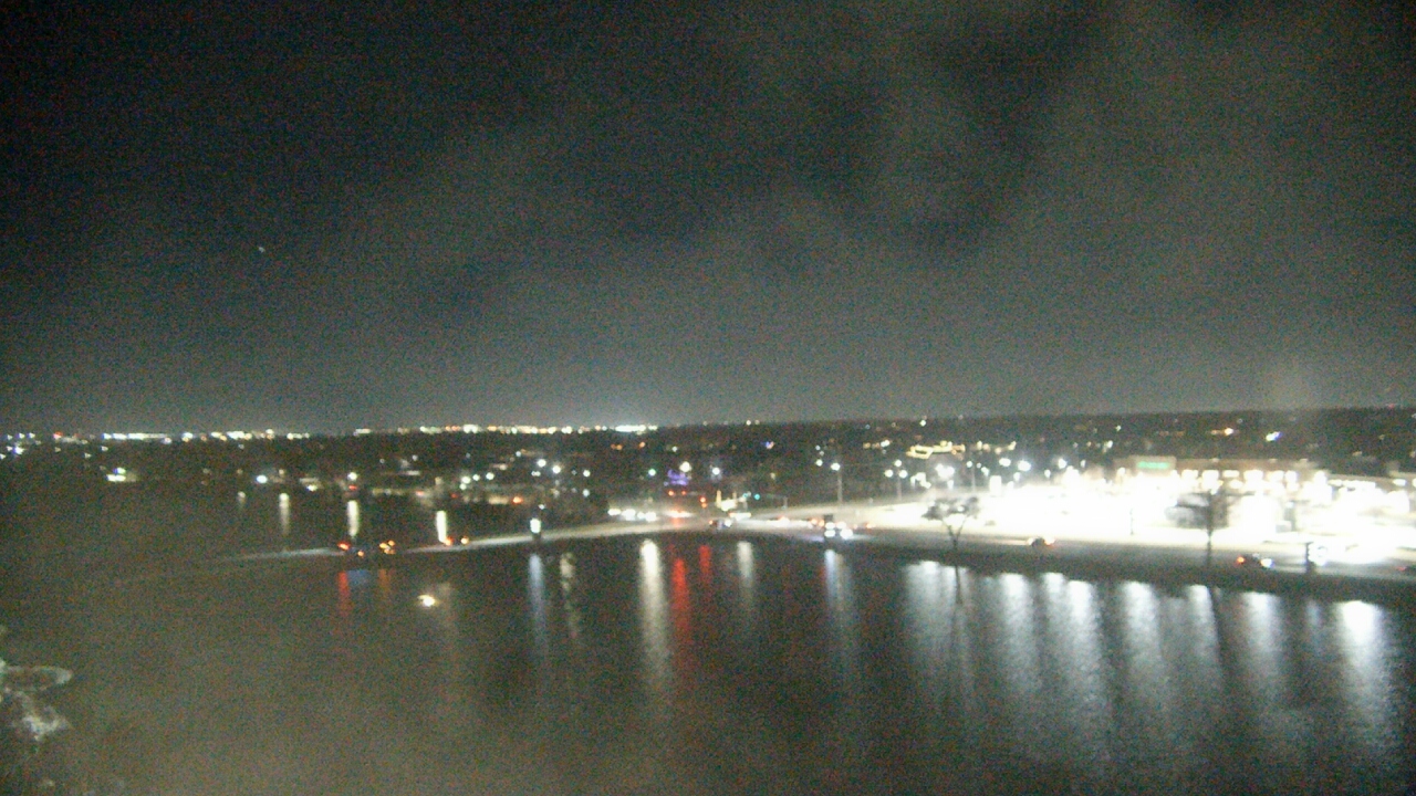 Thumbnail for current weather camera view from Commerce Bank in Wichita, Kansas