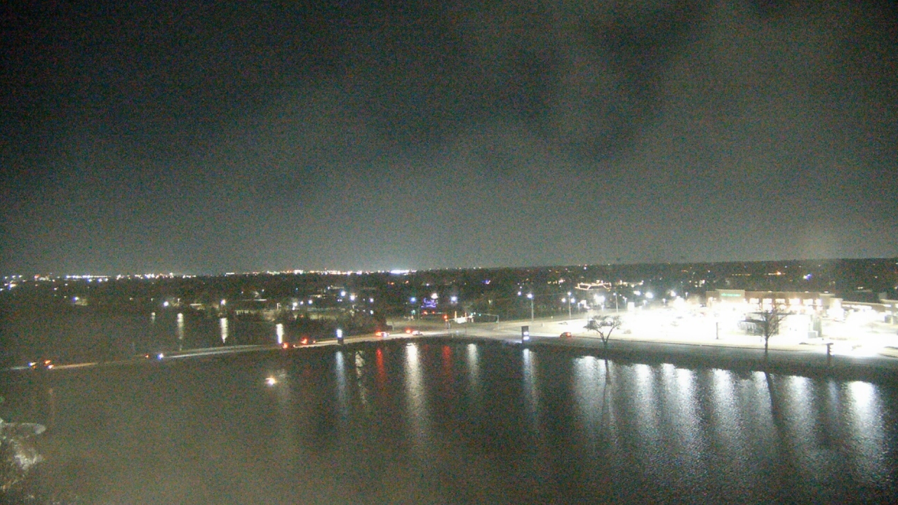 Thumbnail for current weather camera view from Commerce Bank in Wichita, Kansas