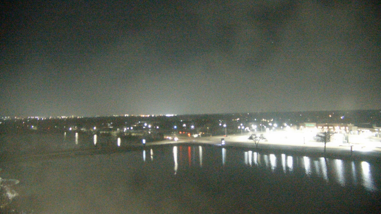 Thumbnail for current weather camera view from Commerce Bank in Wichita, Kansas