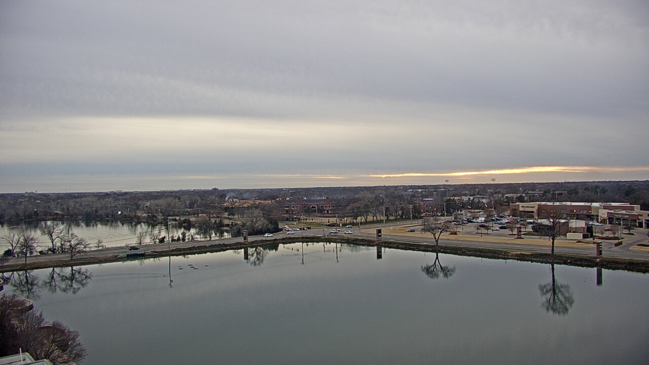 Thumbnail for current weather camera view from Commerce Bank in Wichita, Kansas