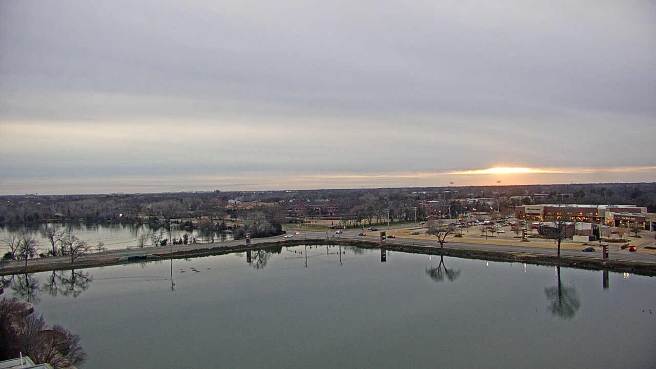 Thumbnail for current weather camera view from Commerce Bank in Wichita, Kansas