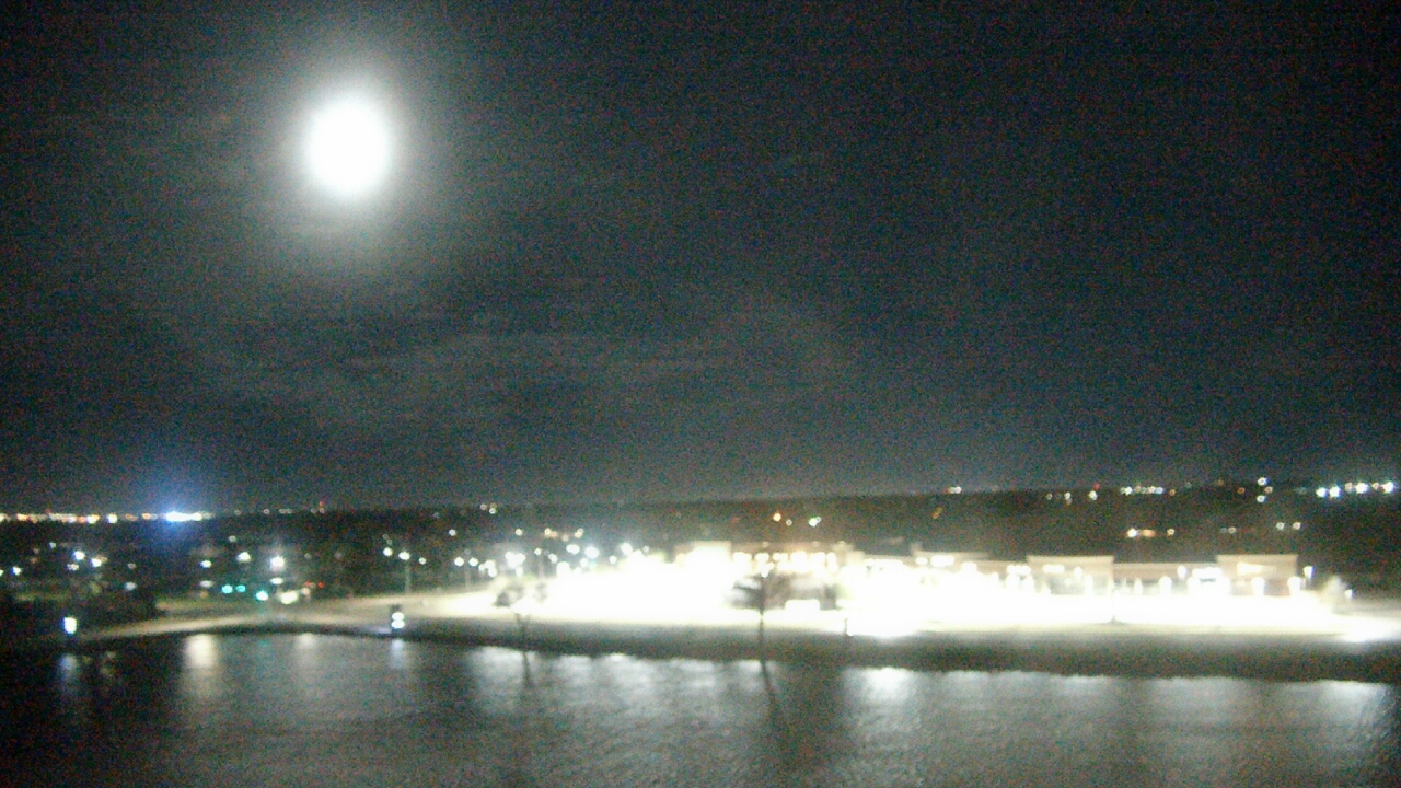 Thumbnail for current weather camera view from Commerce Bank in Wichita, Kansas