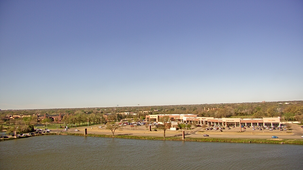 Thumbnail for current weather camera view from Commerce Bank in Wichita, Kansas