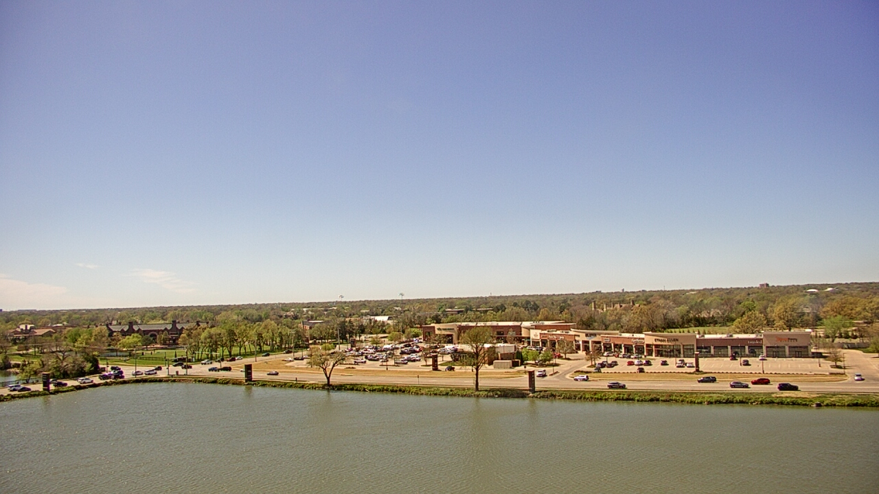 Thumbnail for current weather camera view from Commerce Bank in Wichita, Kansas