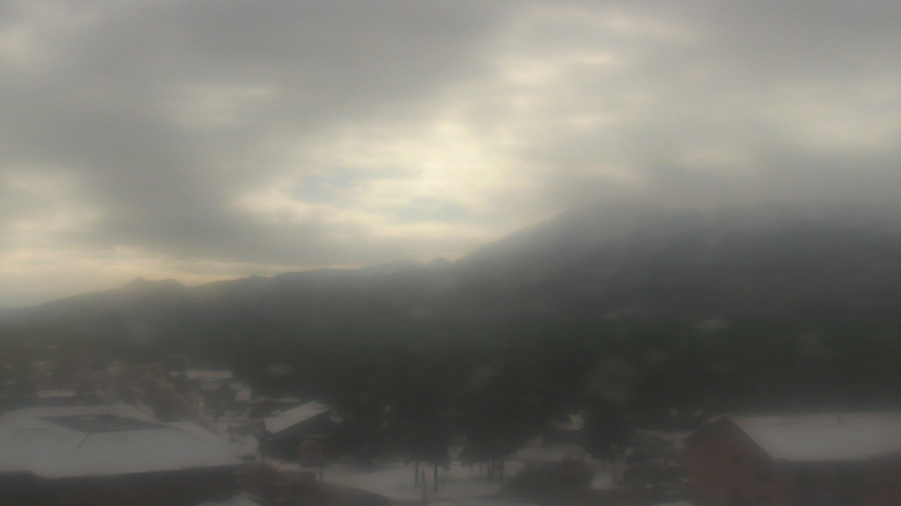 Thumbnail for current weather camera view from Woodland Park Public Library in Woodland Park, Colorado