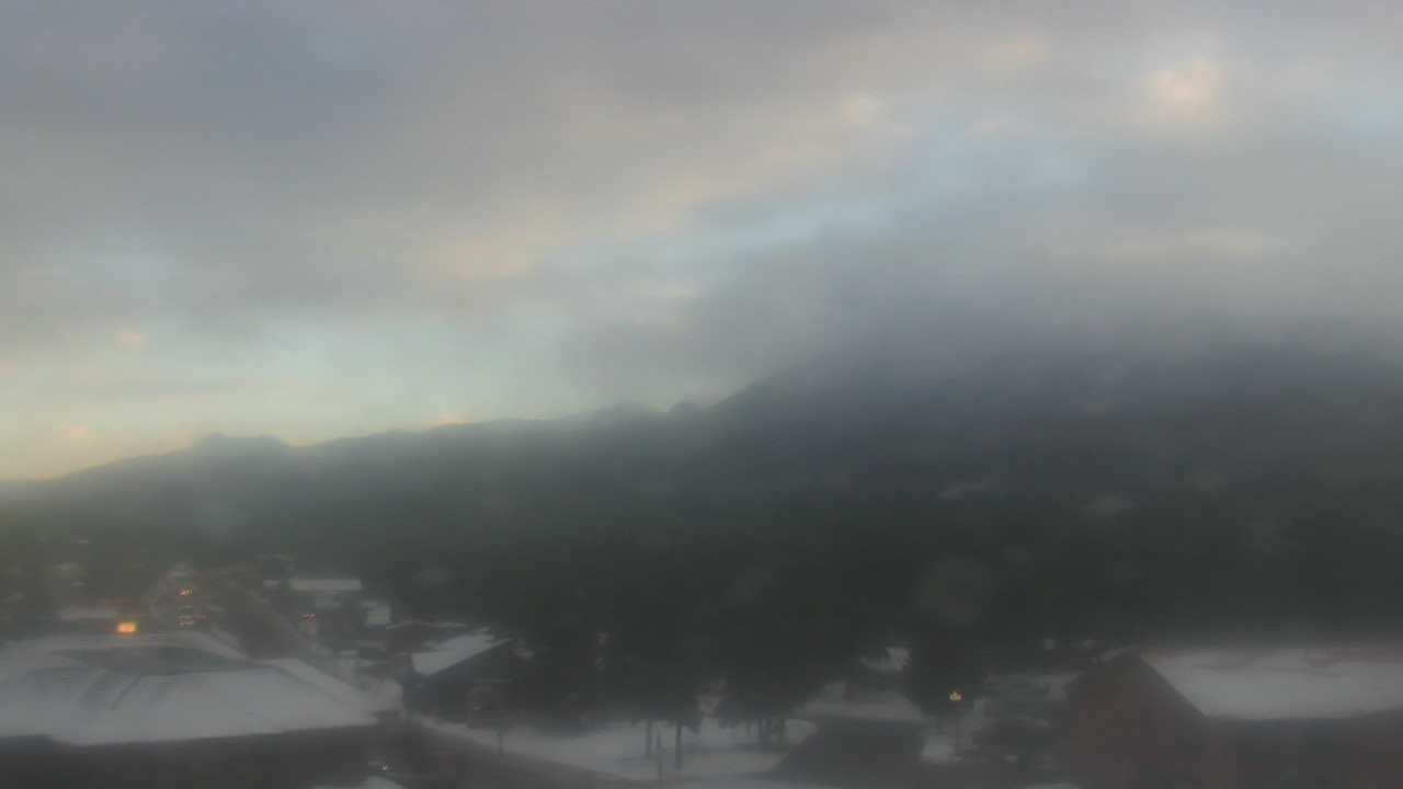 Thumbnail for current weather camera view from Woodland Park Public Library in Woodland Park, Colorado