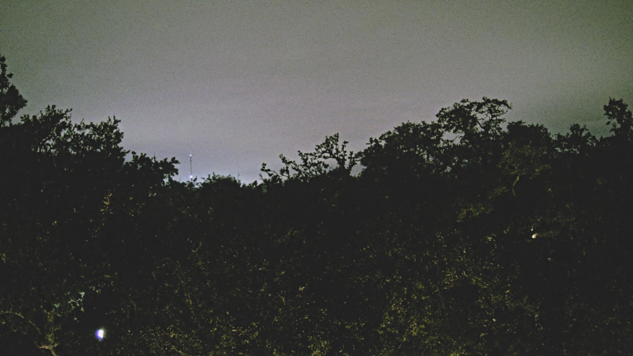 Thumbnail for current weather camera view from Metairie Club Gardens in Metairie, Louisiana