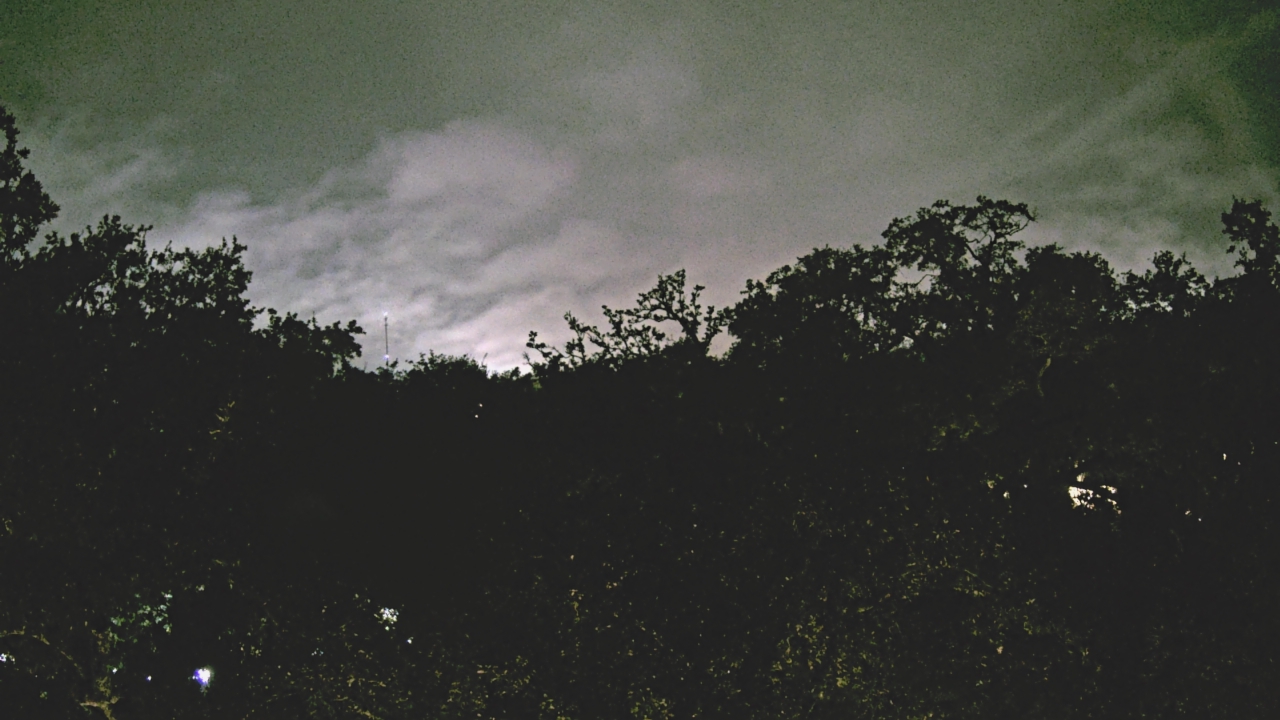 Thumbnail for current weather camera view from Metairie Club Gardens in Metairie, Louisiana