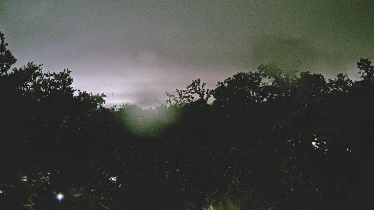 Thumbnail for current weather camera view from Metairie Club Gardens in Metairie, Louisiana