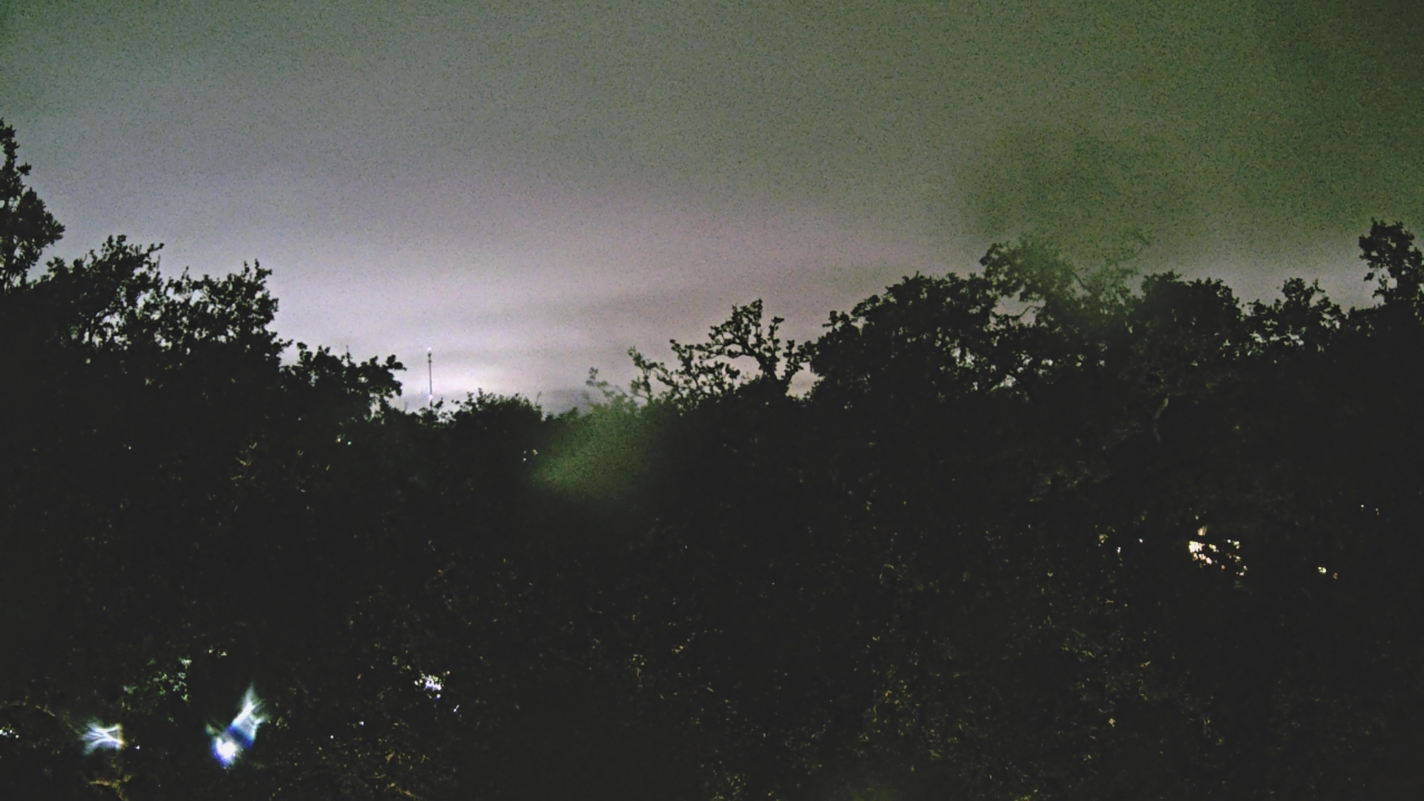 Thumbnail for current weather camera view from Metairie Club Gardens in Metairie, Louisiana