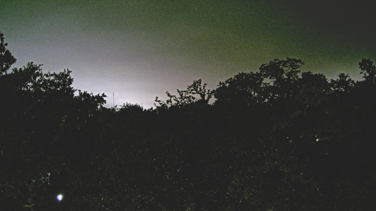 Thumbnail for current weather camera view from Metairie Club Gardens in Metairie, Louisiana