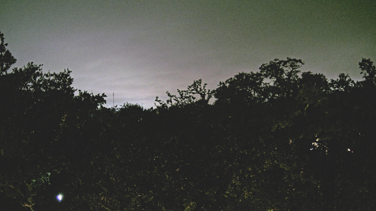 Thumbnail for current weather camera view from Metairie Club Gardens in Metairie, Louisiana