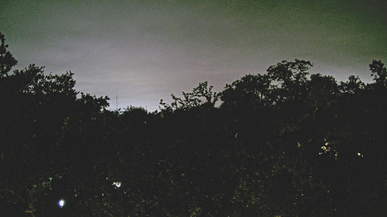 Thumbnail for current weather camera view from Metairie Club Gardens in Metairie, Louisiana